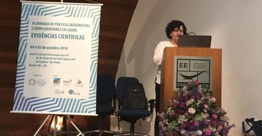 Destacando labor de enfermera holística chilena: Lucy Jure