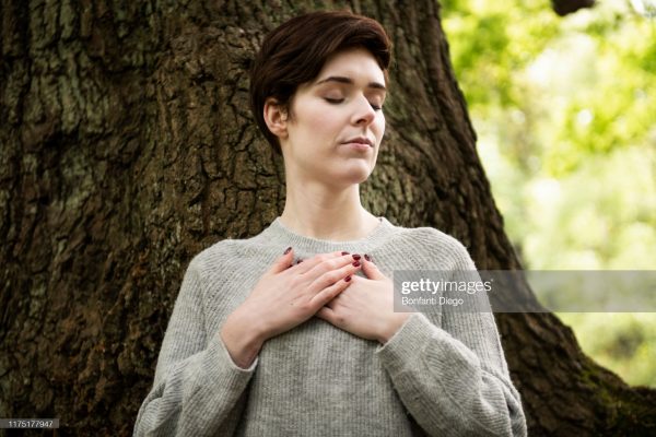Reconectarse con la enfermería a través de Reiki